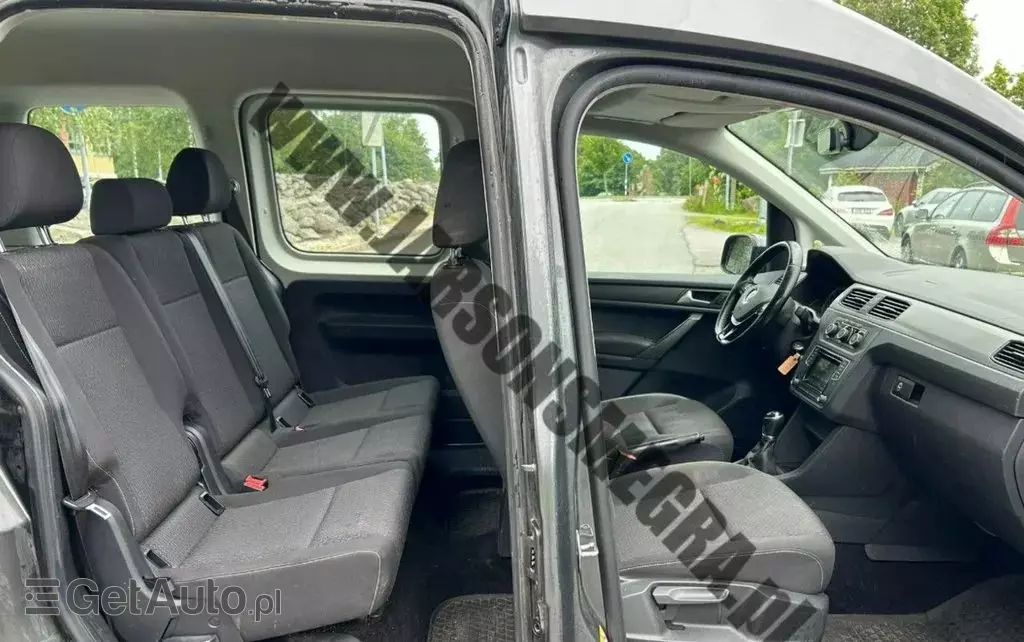 VOLKSWAGEN Caddy California 