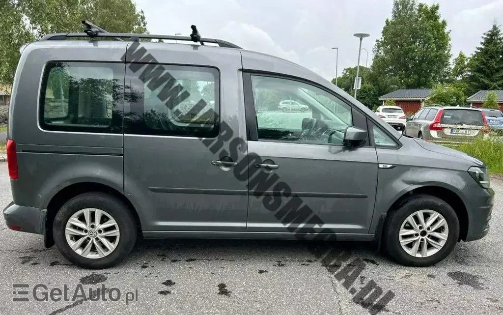 VOLKSWAGEN Caddy California 