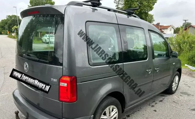 VOLKSWAGEN Caddy California 