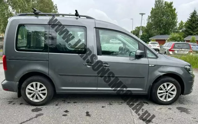VOLKSWAGEN Caddy California 