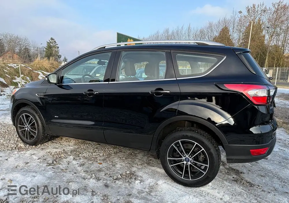FORD Kuga 2.0 TDCi 4x4 Cool & Connect