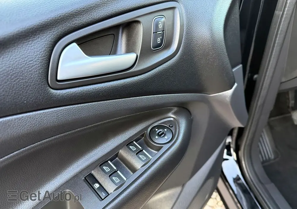 FORD Kuga 2.0 TDCi 4x4 Cool & Connect