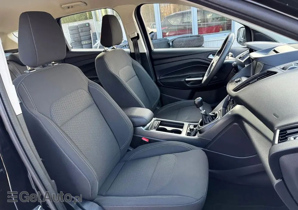 FORD Kuga 2.0 TDCi 4x4 Cool & Connect