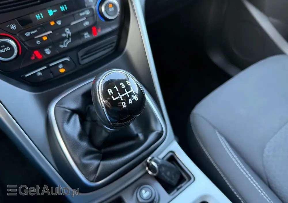 FORD Kuga 2.0 TDCi 4x4 Cool & Connect