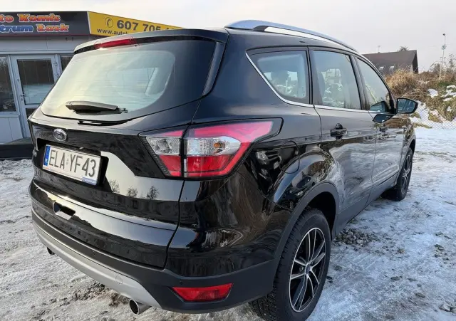 FORD Kuga 2.0 TDCi 4x4 Cool & Connect