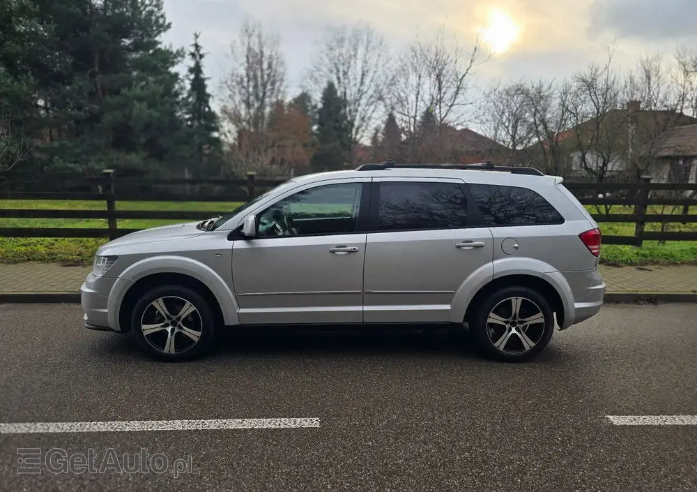 DODGE Journey 2.4 SE