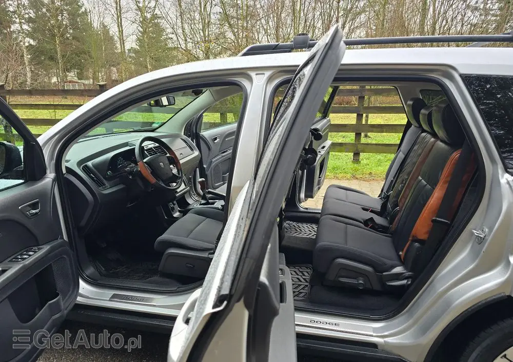 DODGE Journey 2.4 SE