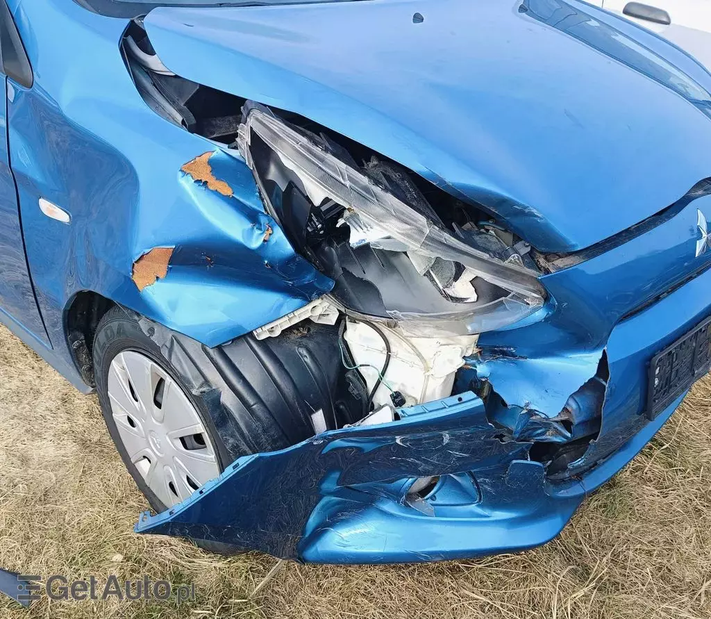 MITSUBISHI Space Star 1.0 (71 KM)