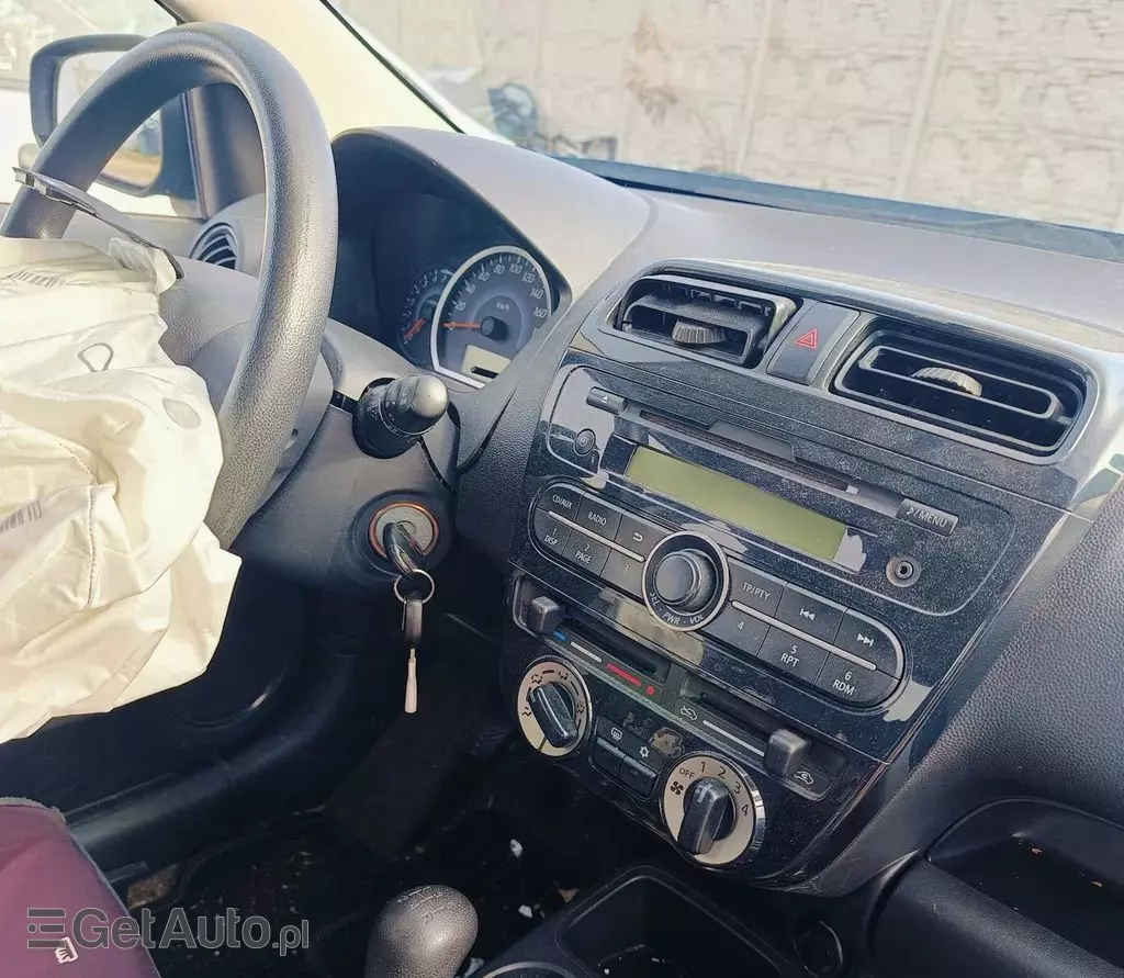 MITSUBISHI Space Star 1.0 (71 KM)