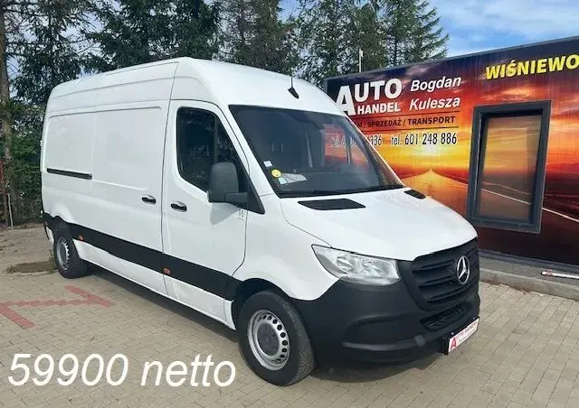MERCEDES-BENZ Sprinter L2H2 