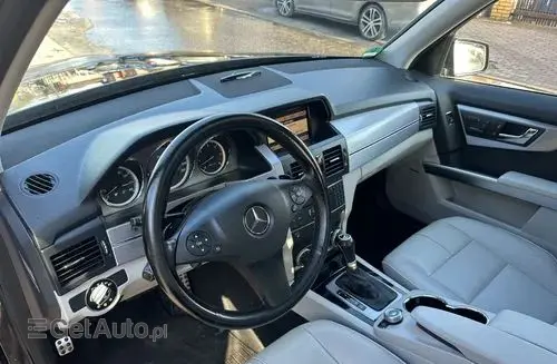 MERCEDES-BENZ GLK 