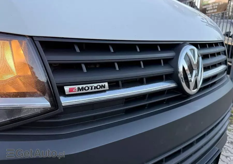 VOLKSWAGEN 2.0TDI 140ps 4MOTION Transporter T6 Długi Webasto SERWISOWANY Bezwypadek 2x przesuwne drzwi 