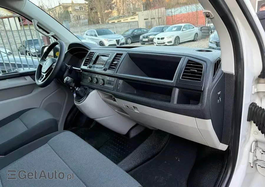 VOLKSWAGEN 2.0TDI 140ps 4MOTION Transporter T6 Długi Webasto SERWISOWANY Bezwypadek 2x przesuwne drzwi 
