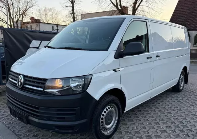 VOLKSWAGEN 2.0TDI 140ps 4MOTION Transporter T6 Długi Webasto SERWISOWANY Bezwypadek 2x przesuwne drzwi 