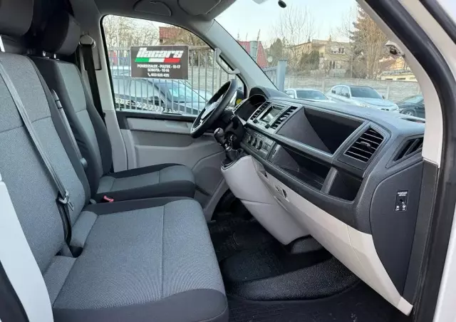 VOLKSWAGEN 2.0TDI 140ps 4MOTION Transporter T6 Długi Webasto SERWISOWANY Bezwypadek 2x przesuwne drzwi 