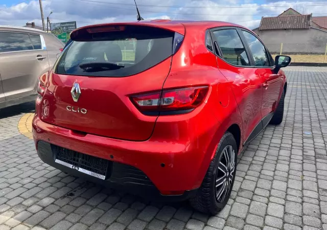 RENAULT Clio 1.2 16V 75 Life
