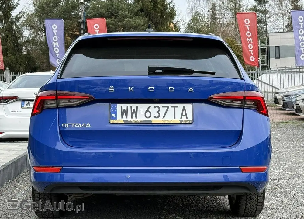 SKODA Octavia 
