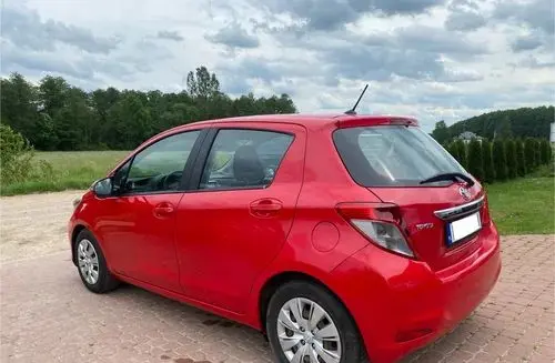 TOYOTA Yaris 