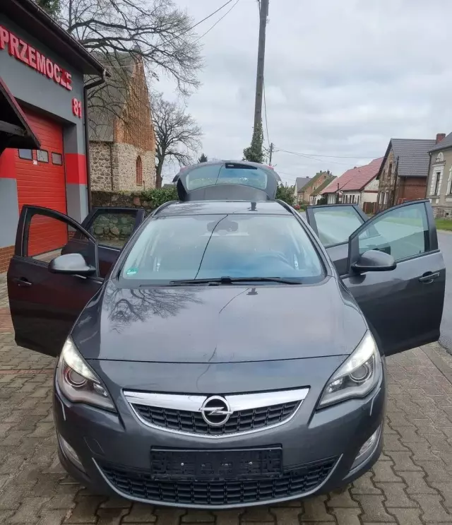 OPEL Astra 
