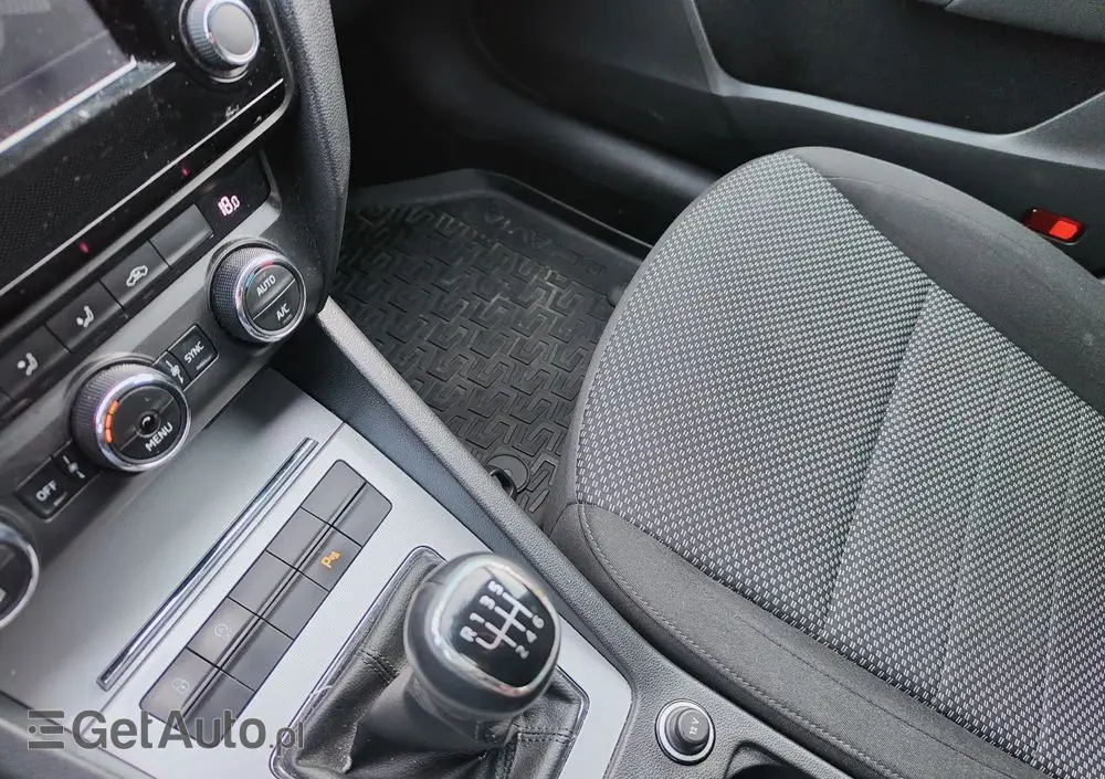 SKODA Octavia 1.2 TSI Ambition