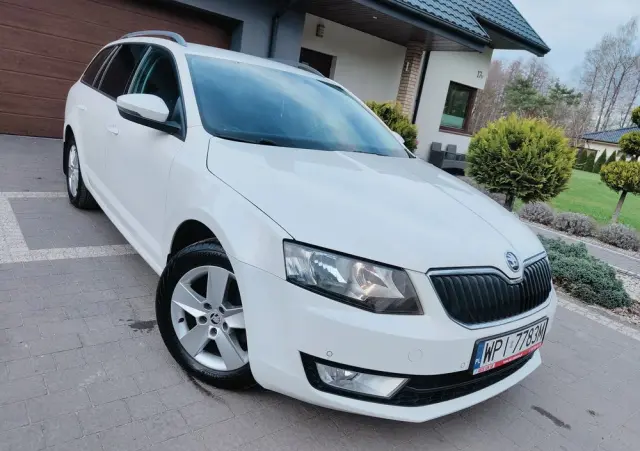 SKODA Octavia 1.2 TSI Ambition
