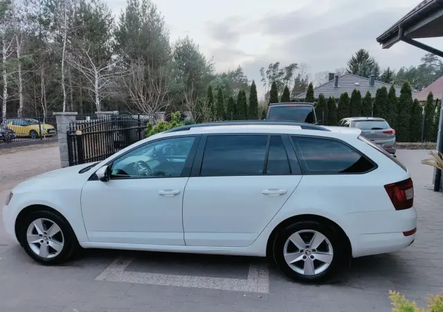 SKODA Octavia 1.2 TSI Ambition