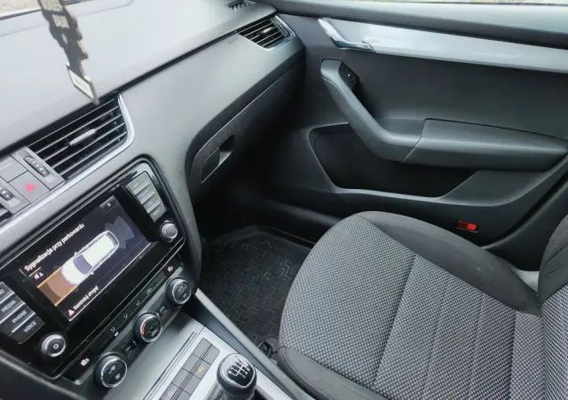 SKODA Octavia 1.2 TSI Ambition