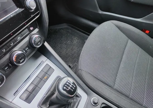 SKODA Octavia 1.2 TSI Ambition