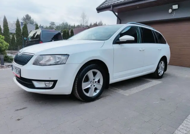 SKODA Octavia 1.2 TSI Ambition