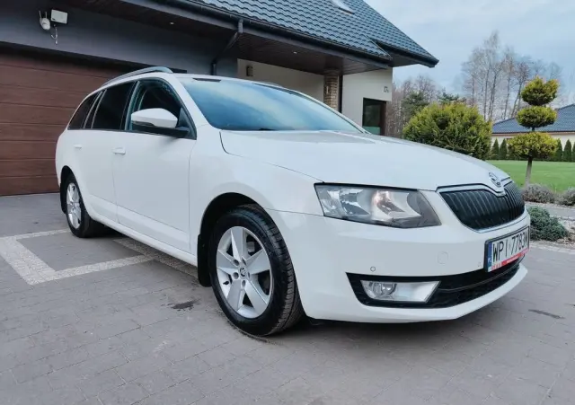 SKODA Octavia 1.2 TSI Ambition