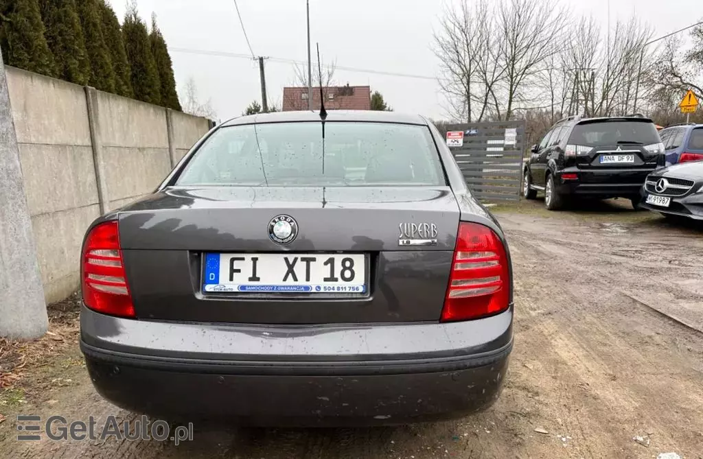 SKODA Superb 