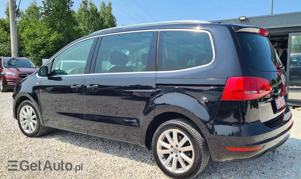 VOLKSWAGEN Sharan 