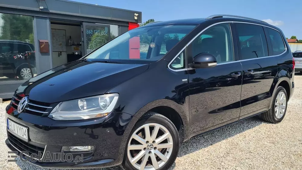 VOLKSWAGEN Sharan 
