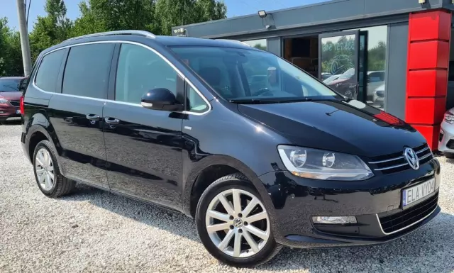 VOLKSWAGEN Sharan 