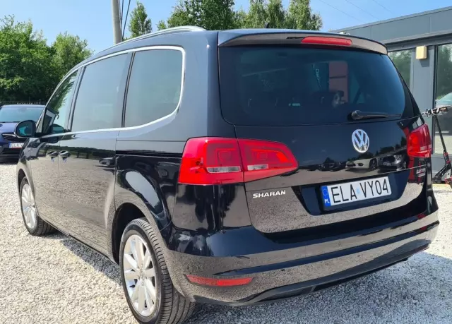 VOLKSWAGEN Sharan 