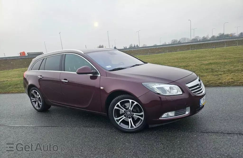 OPEL Insignia 