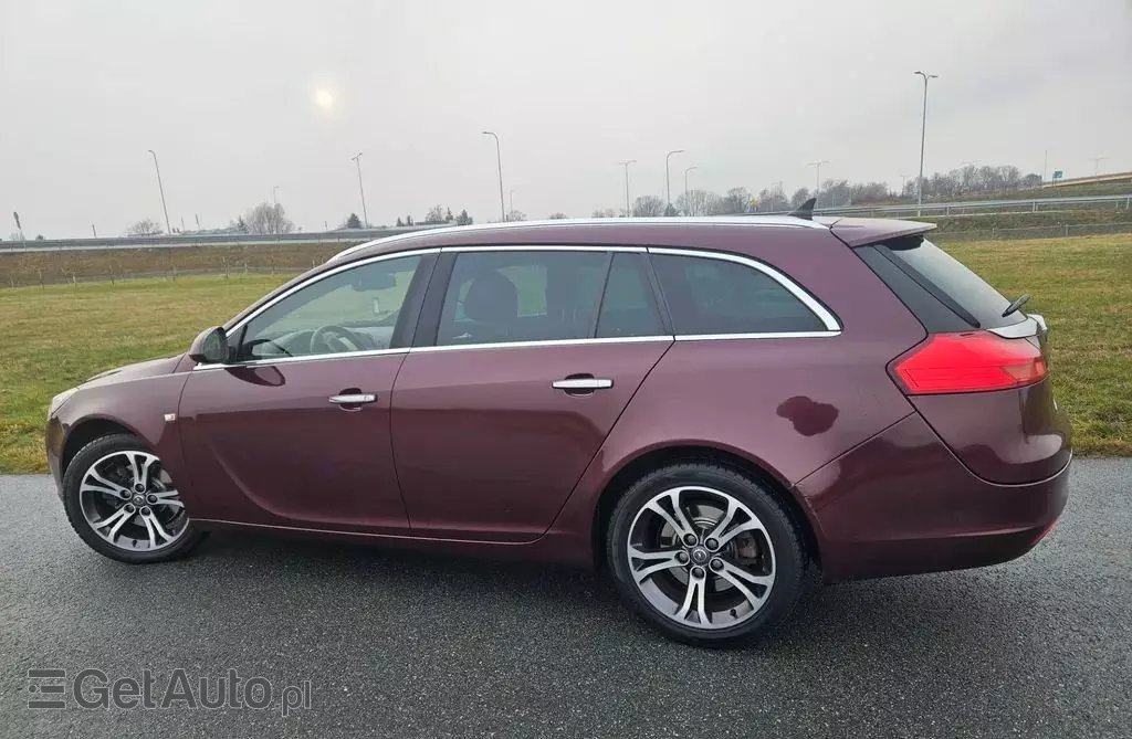 OPEL Insignia 