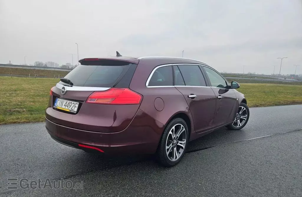 OPEL Insignia 