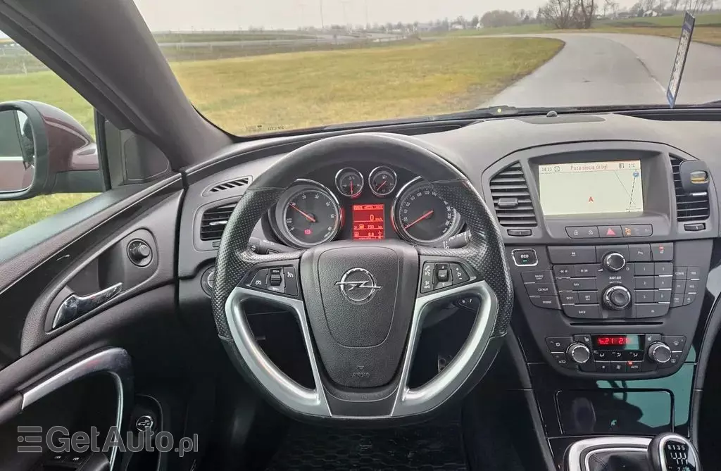 OPEL Insignia 