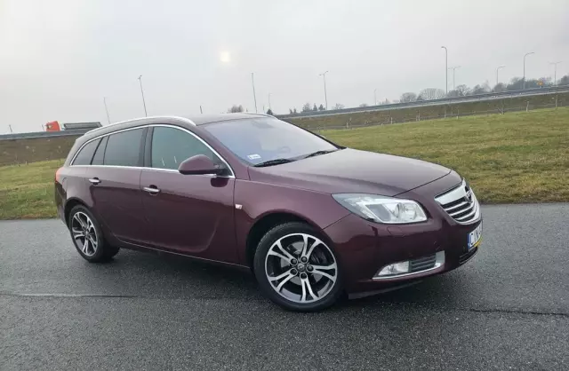 OPEL Insignia 