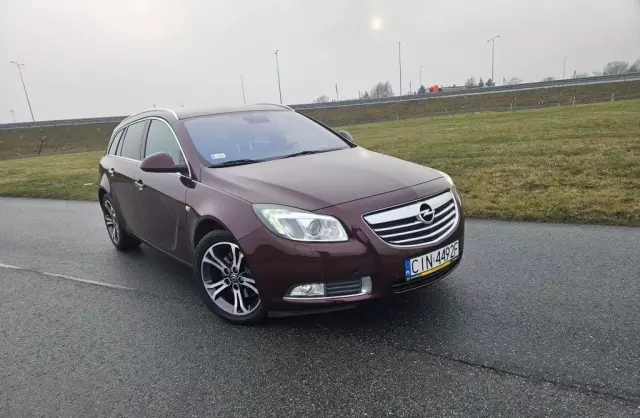 OPEL Insignia 
