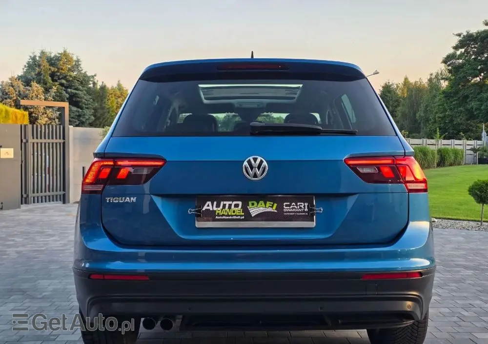 VOLKSWAGEN Tiguan 