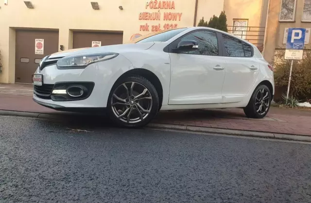 RENAULT Megane 