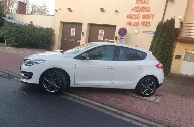 RENAULT Megane 