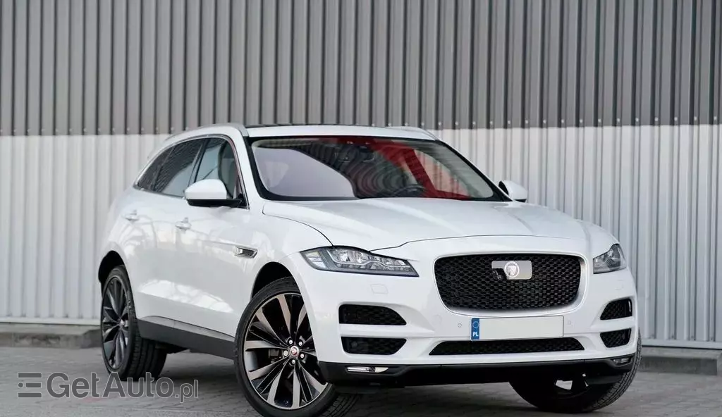 JAGUAR F-Pace 