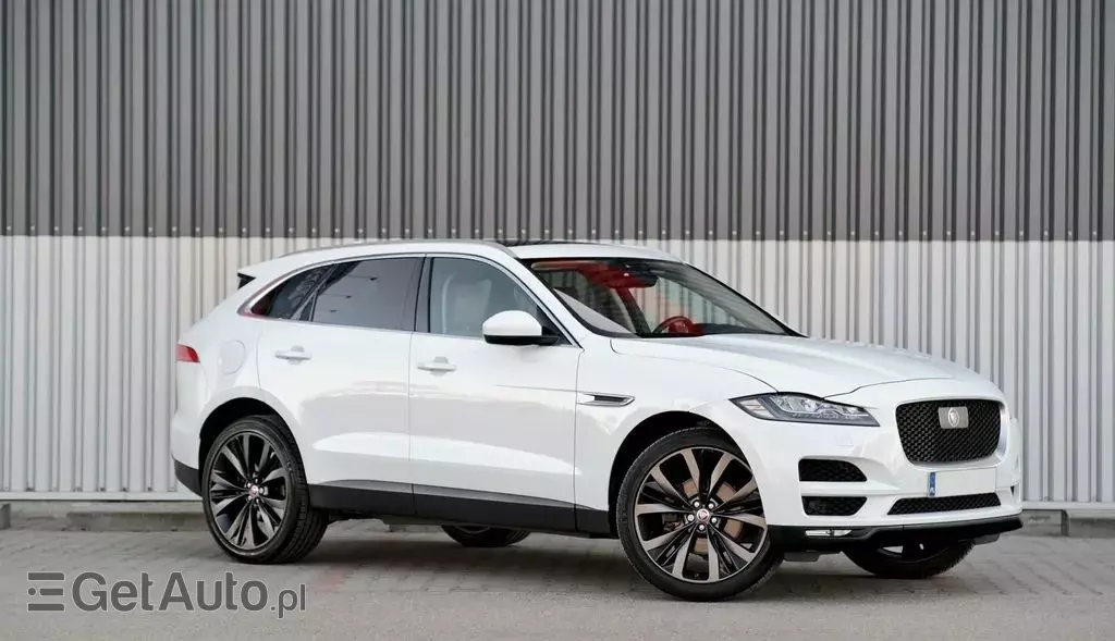 JAGUAR F-Pace 
