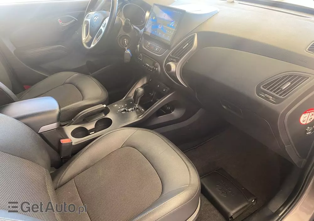 HYUNDAI Ix35 2.0 CRDi 4WD Automatik Fifa World Cup Gold Edition