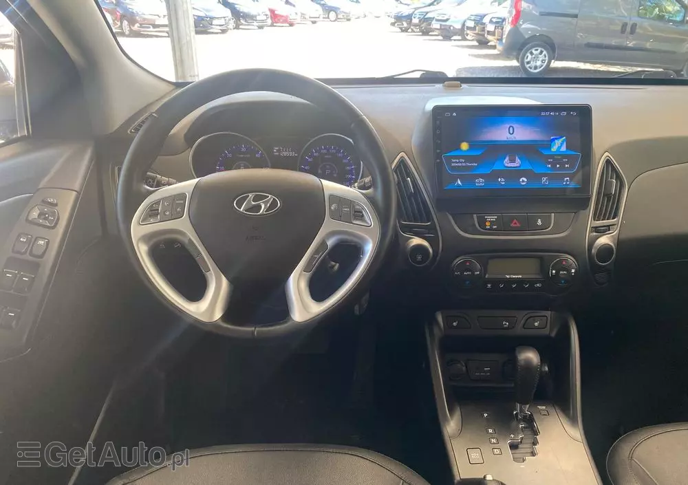 HYUNDAI Ix35 2.0 CRDi 4WD Automatik Fifa World Cup Gold Edition