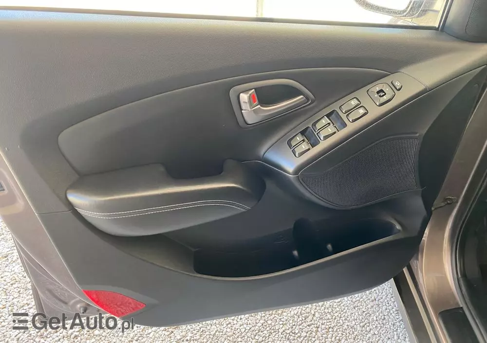 HYUNDAI Ix35 2.0 CRDi 4WD Automatik Fifa World Cup Gold Edition