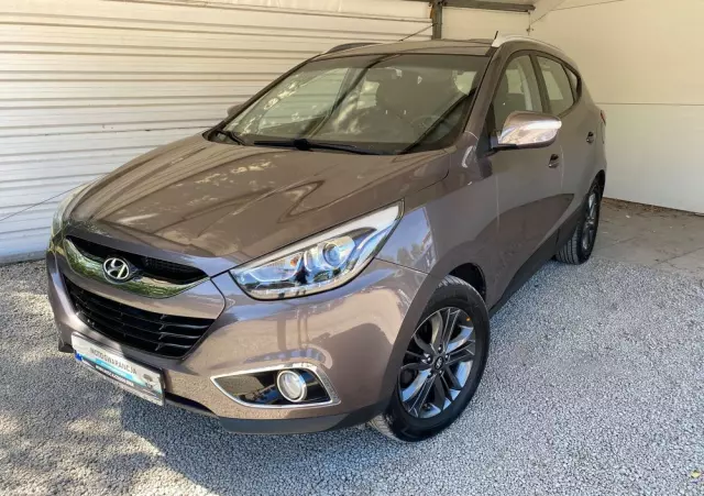 HYUNDAI Ix35 2.0 CRDi 4WD Automatik Fifa World Cup Gold Edition